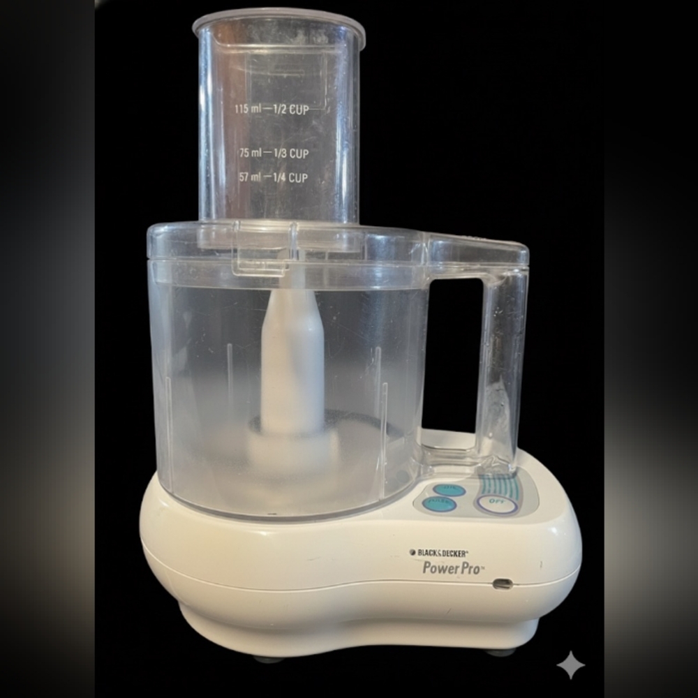 Black & Decker White PowerPro Processor